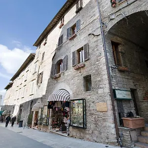 Properzio 2*, Assisi Italy